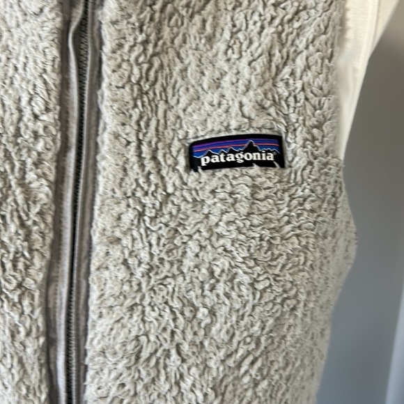 Patagonia Women's Los Gatos Vest Pebble Grey Fleece Teddy Full Zip Mock Neck S - Picture 4 of 13